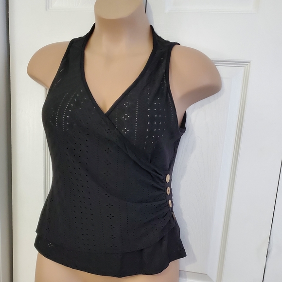 Shein Eyelet Faux Wrap Sleeveless Top - Picture 3 of 10